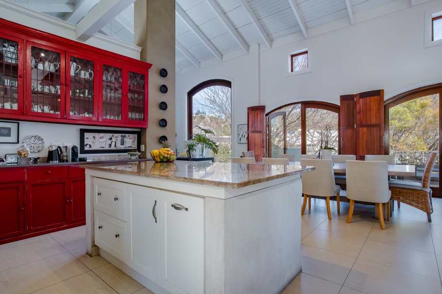 4 Bedroom Property for Sale in Franschhoek Western Cape